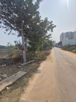 300 Sq Meter Commercial Land for Sale in Prahladpura, Jaipur – Near Mahal Road